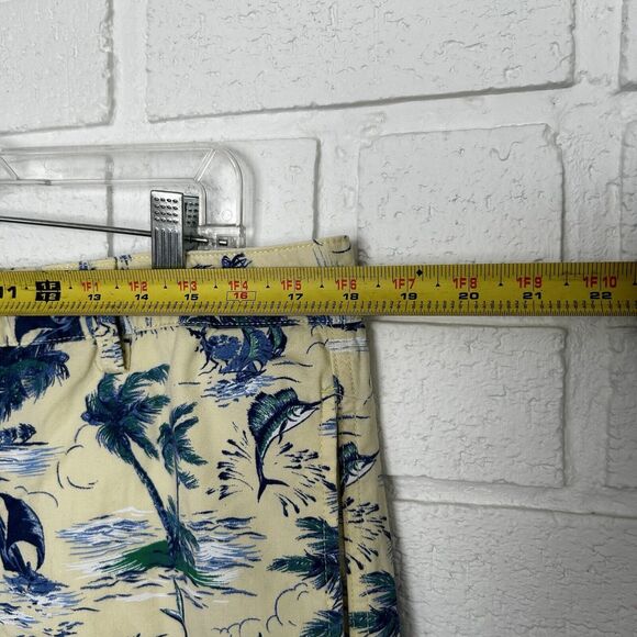 CHAPS Shorts All Over Print Marlins Boats Palm Trees Yellow Mens 36 Hawaiian - Picture 5 of 8